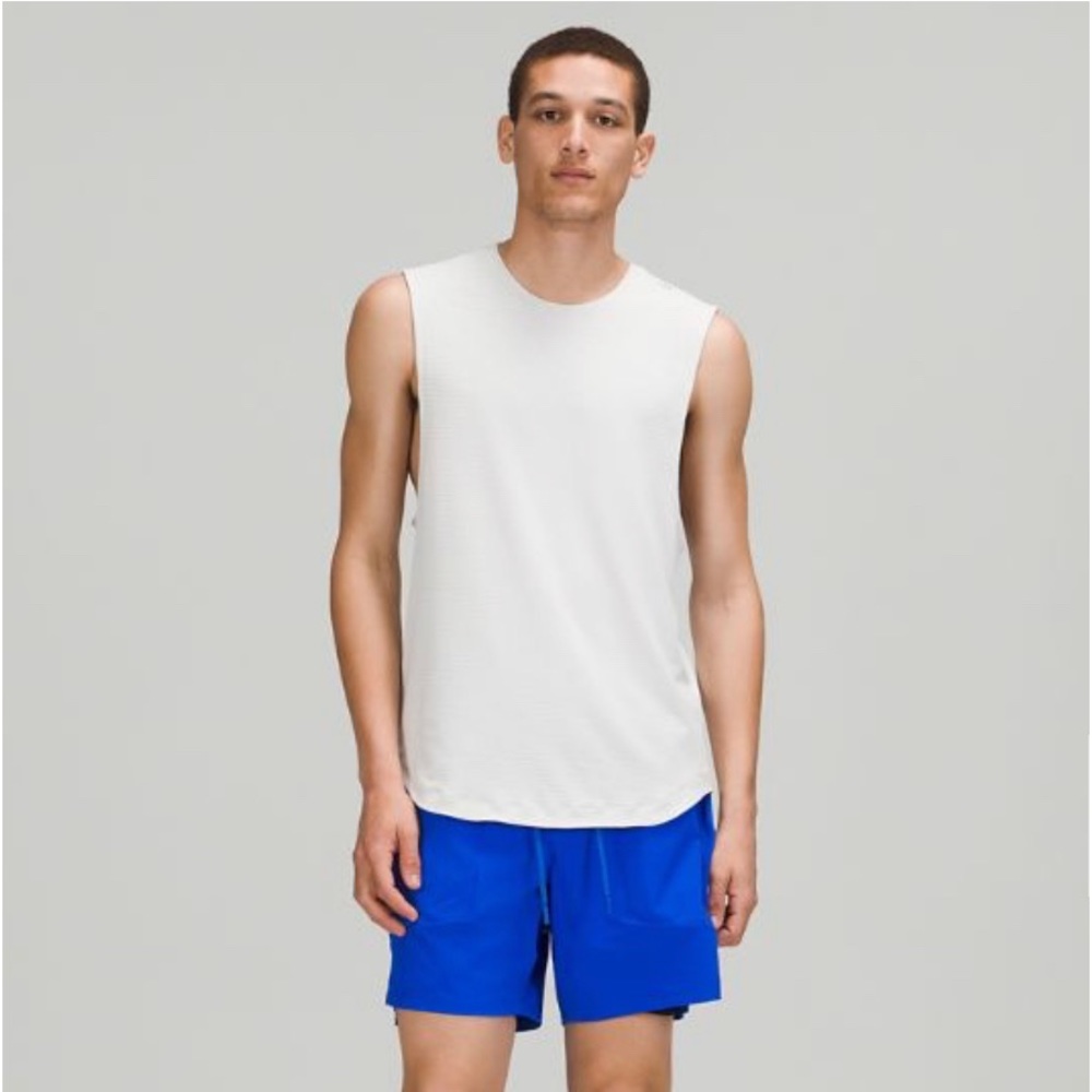 Mens Lululemon License to Train Shorts